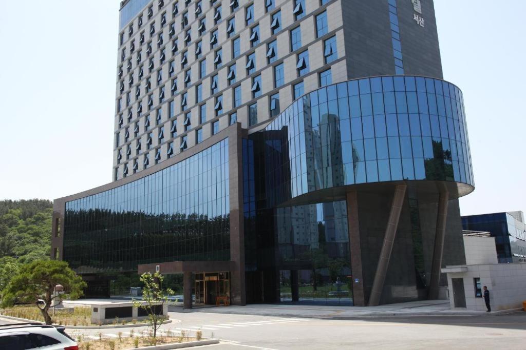 Benikea Hotel Seosan Zewnętrze zdjęcie